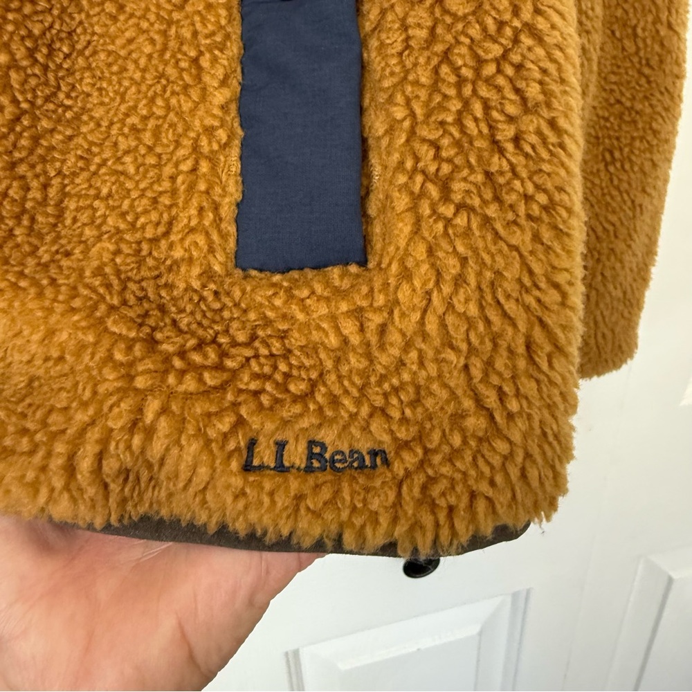 LL Bean Sherpa Fleece 1/4 Button Jacket Size M - Picture 4 of 9